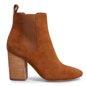 Steve Madden - RAVYN COGNAC SUEDE BOOTIES